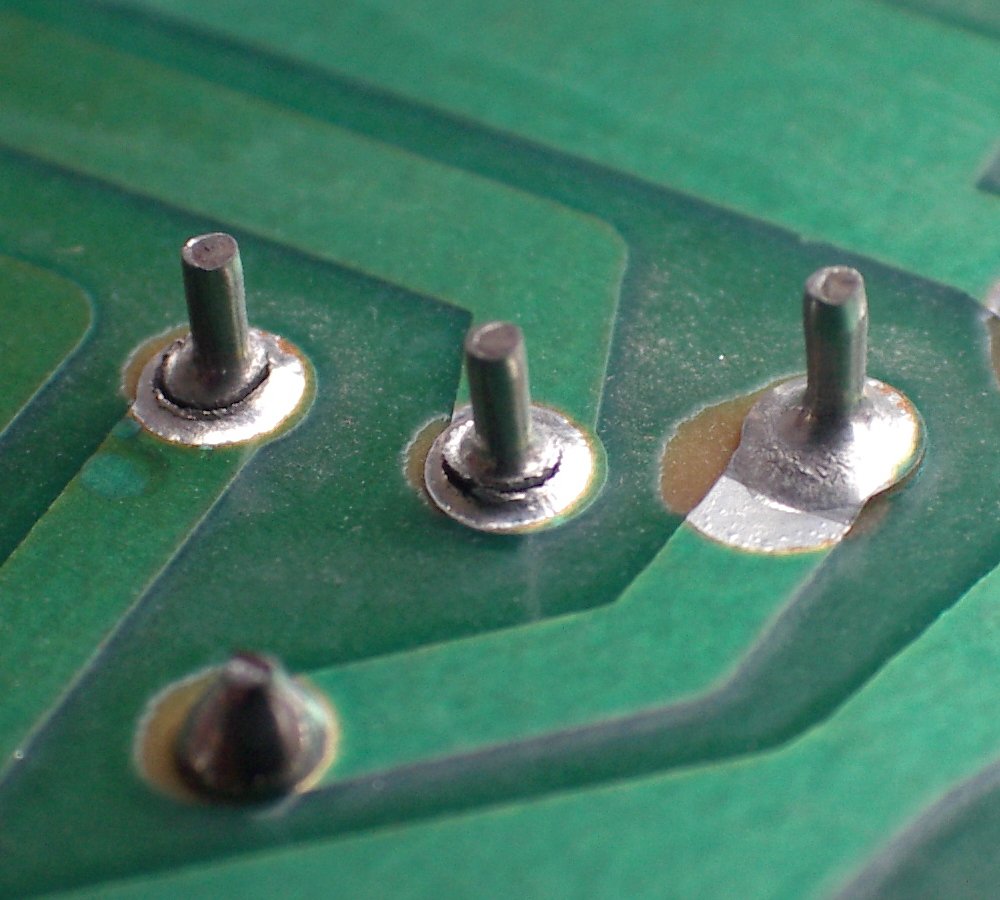 broken solder circuit board thru pins.jpg