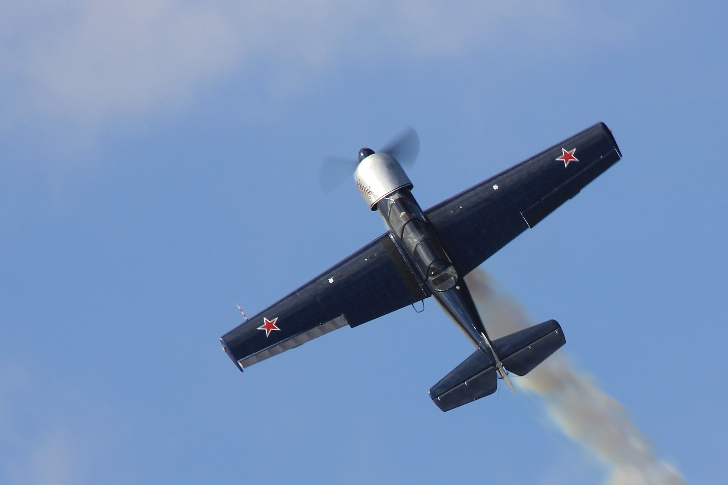 Top Side du Yak d'Etienne pendant le meeting de Lens..jpg